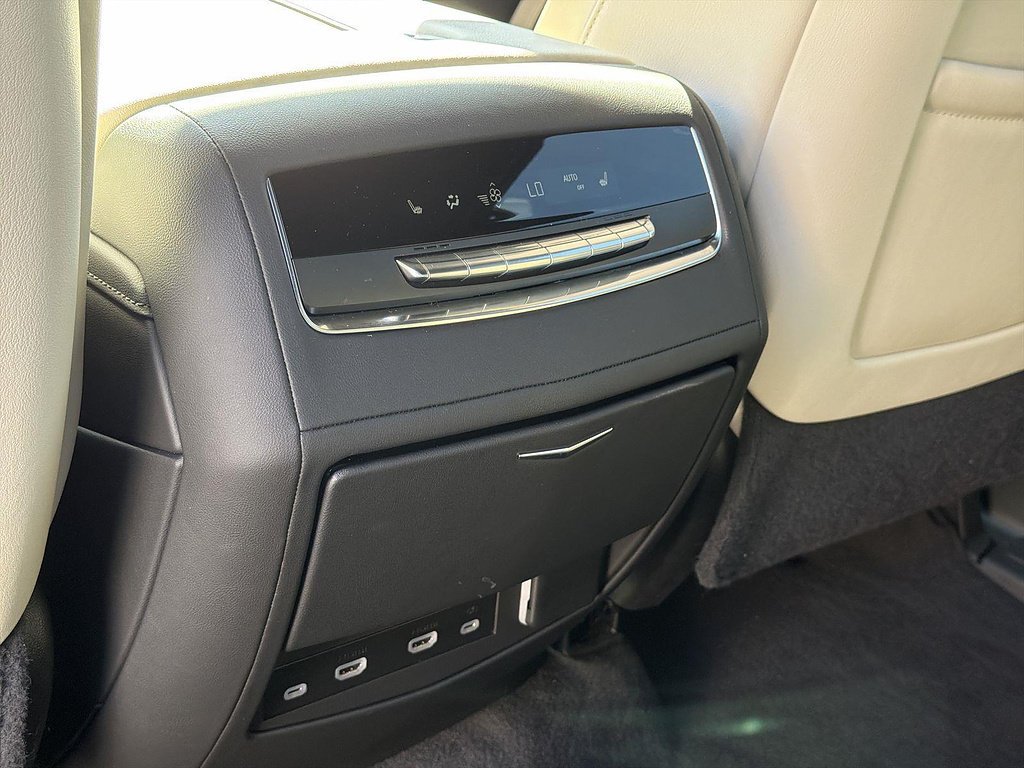 Used 2024 Cadillac Escalade Sport w/ LPO, ONYX Package AWD/4WD image 43