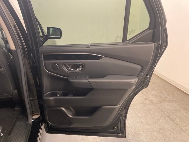 Certified 2025 Honda Pilot EX-L image 25