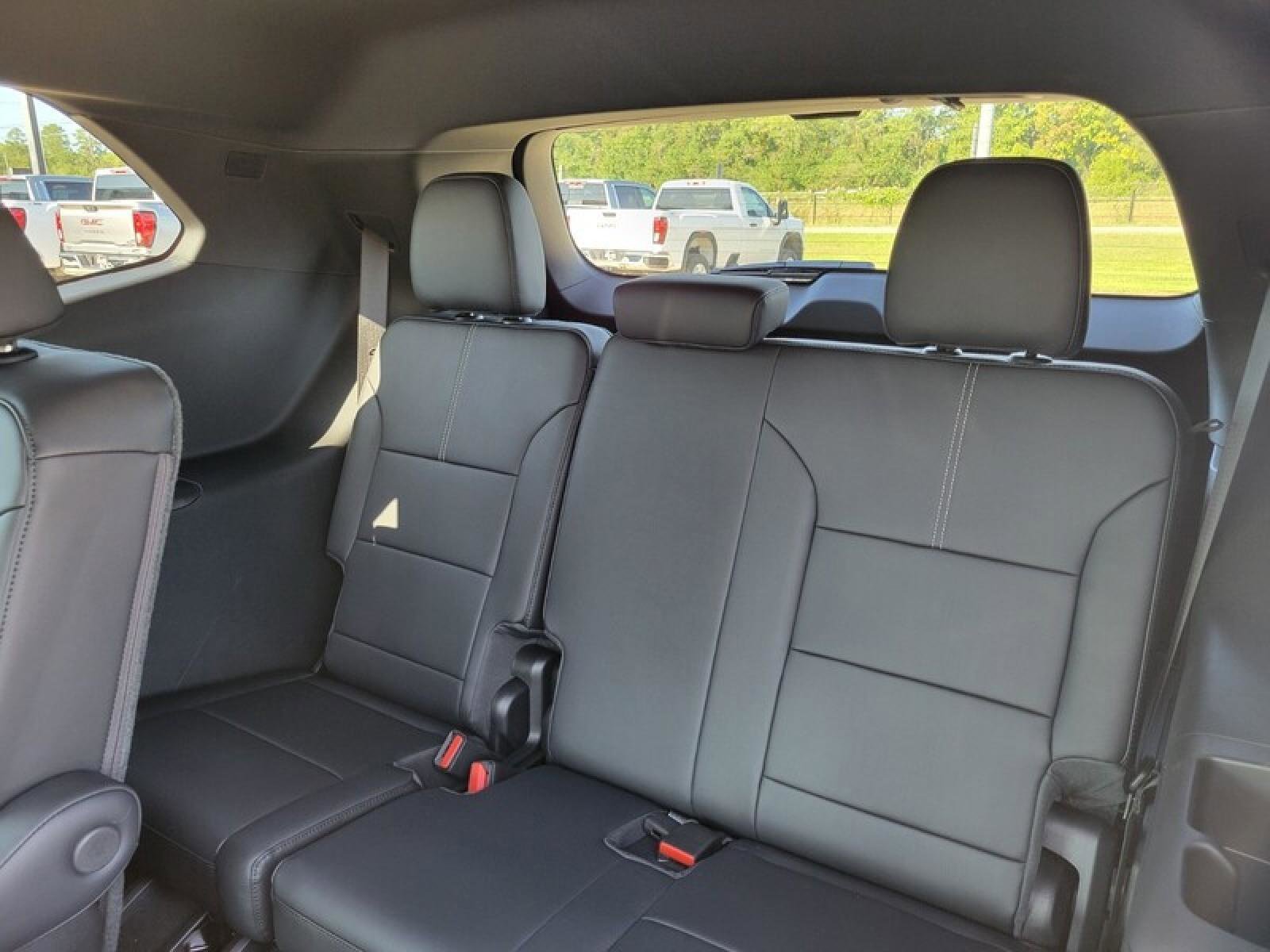 New 2026 GMC Acadia Elevation w/ Black Edition image 27