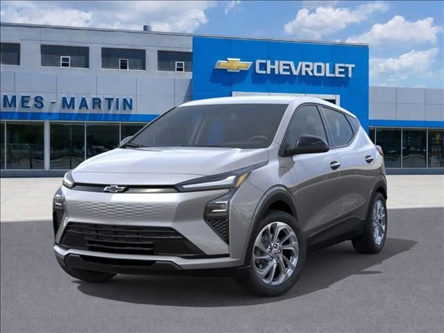 New 2027 Chevrolet Bolt LT w/ Comfort Package image 6