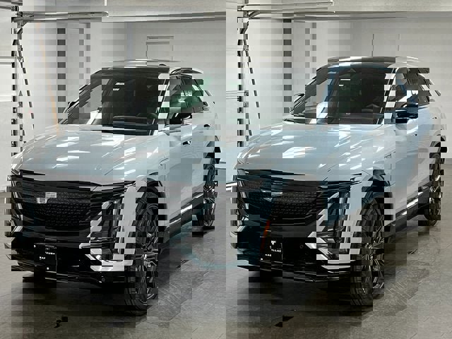 New 2025 Cadillac Lyriq Sport image 1