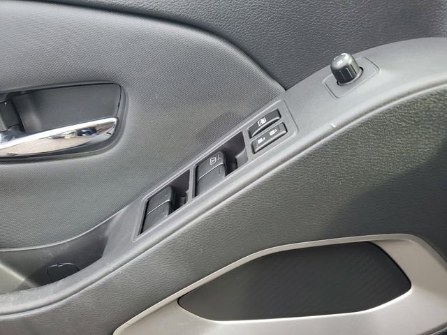 Used 2022 Nissan Frontier SV w/ Graphics Package image 18