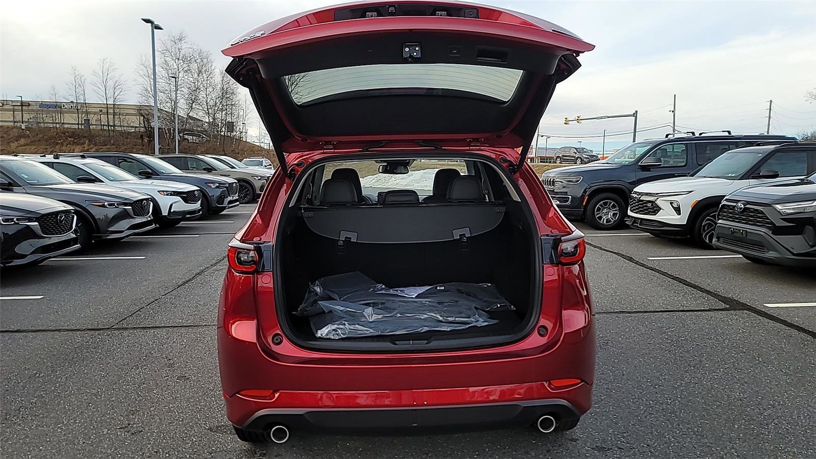 New 2025 MAZDA CX-5 AWD 2.5 S w/ Preferred Package image 13