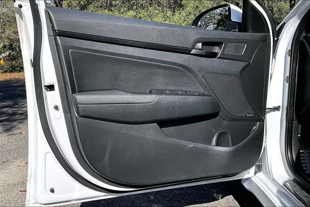 Used 2019 Hyundai Elantra Sport w/ Premium Package 03 image 17