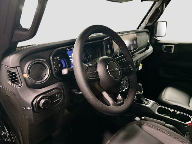 New 2026 Jeep Gladiator Sport AWD/4WD image 9