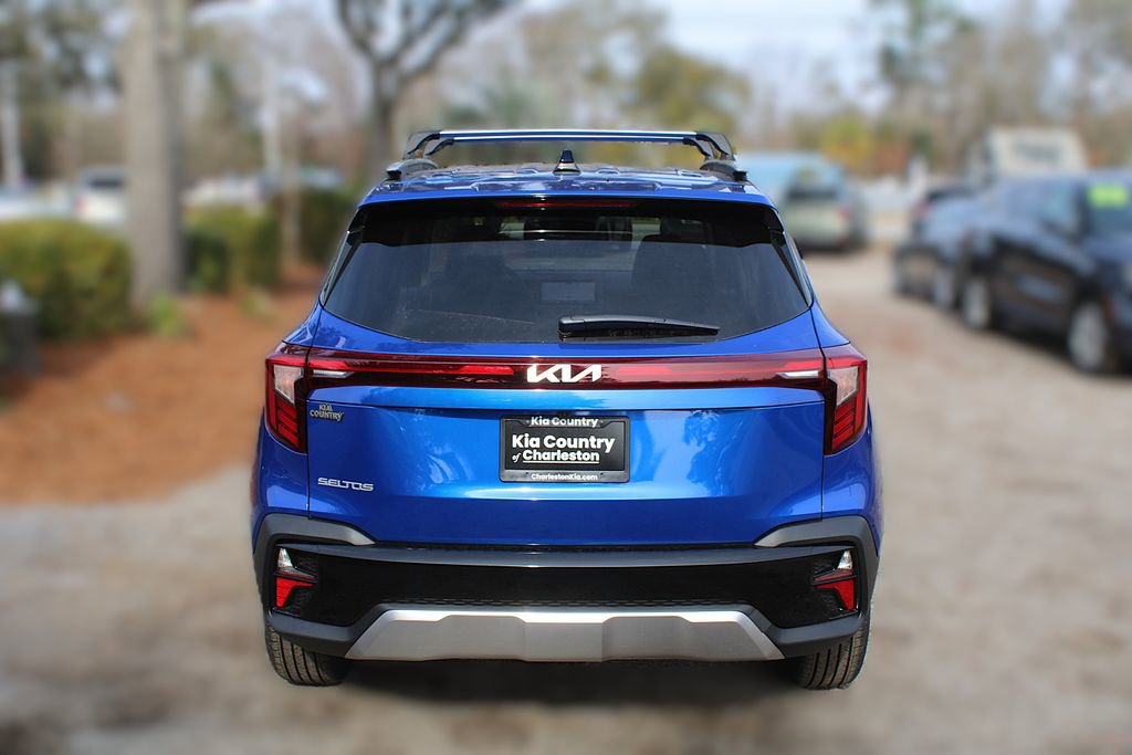 New 2026 Kia Seltos S FWD image 8