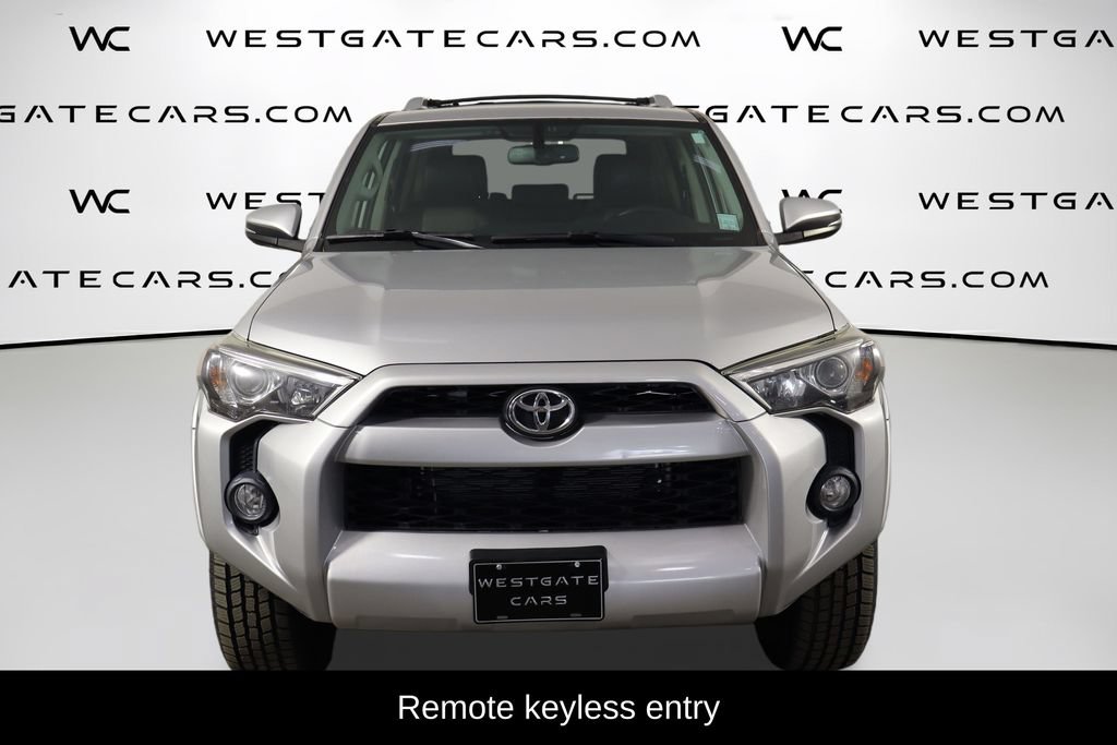 Used 2018 Toyota 4Runner SR5 Premium AWD/4WD image 2