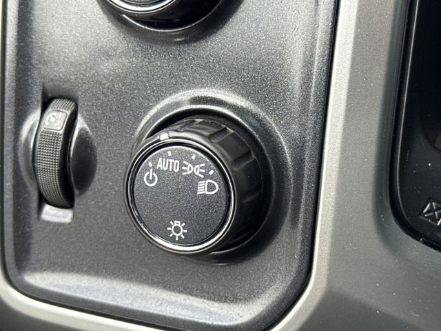 Used 2018 Chevrolet Silverado 2500 LT w/ LT Plus Package AWD/4WD image 38