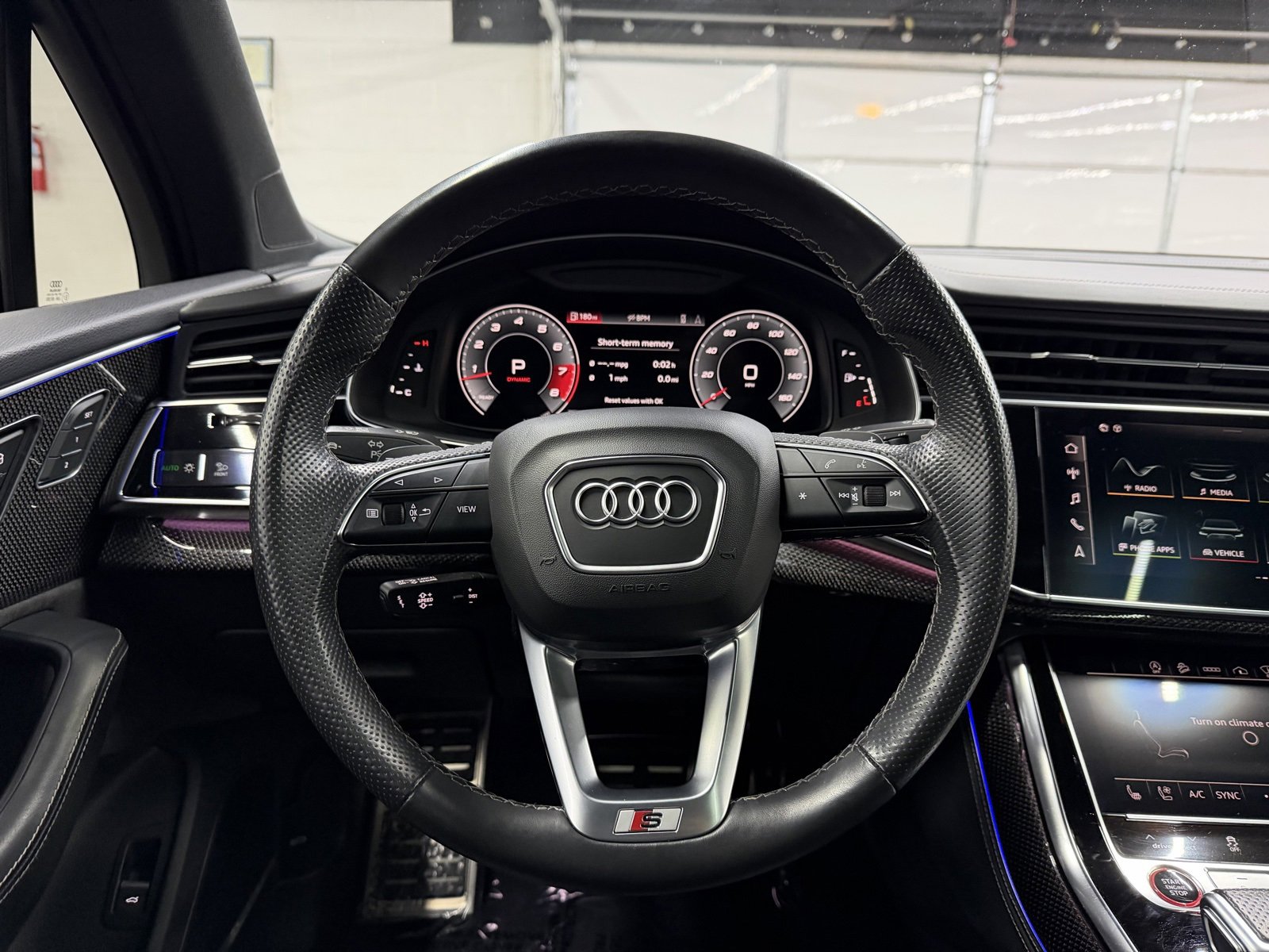 Used 2022 Audi SQ7 Prestige image 13