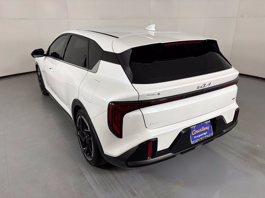 New 2026 Kia K4 GT-Line FWD image 5