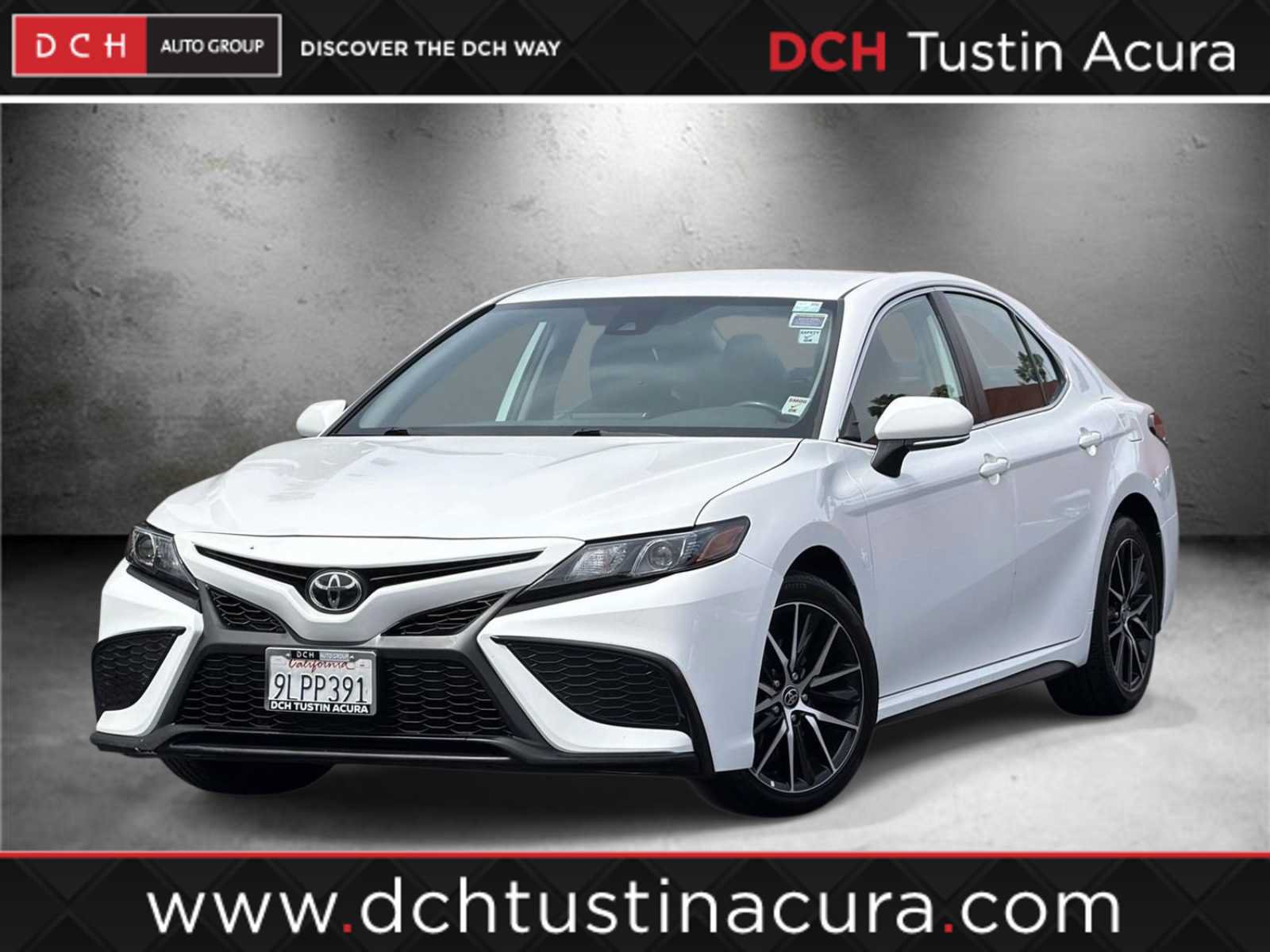 Used 2024 Toyota Camry SE w/ Blackout Package (TMS)