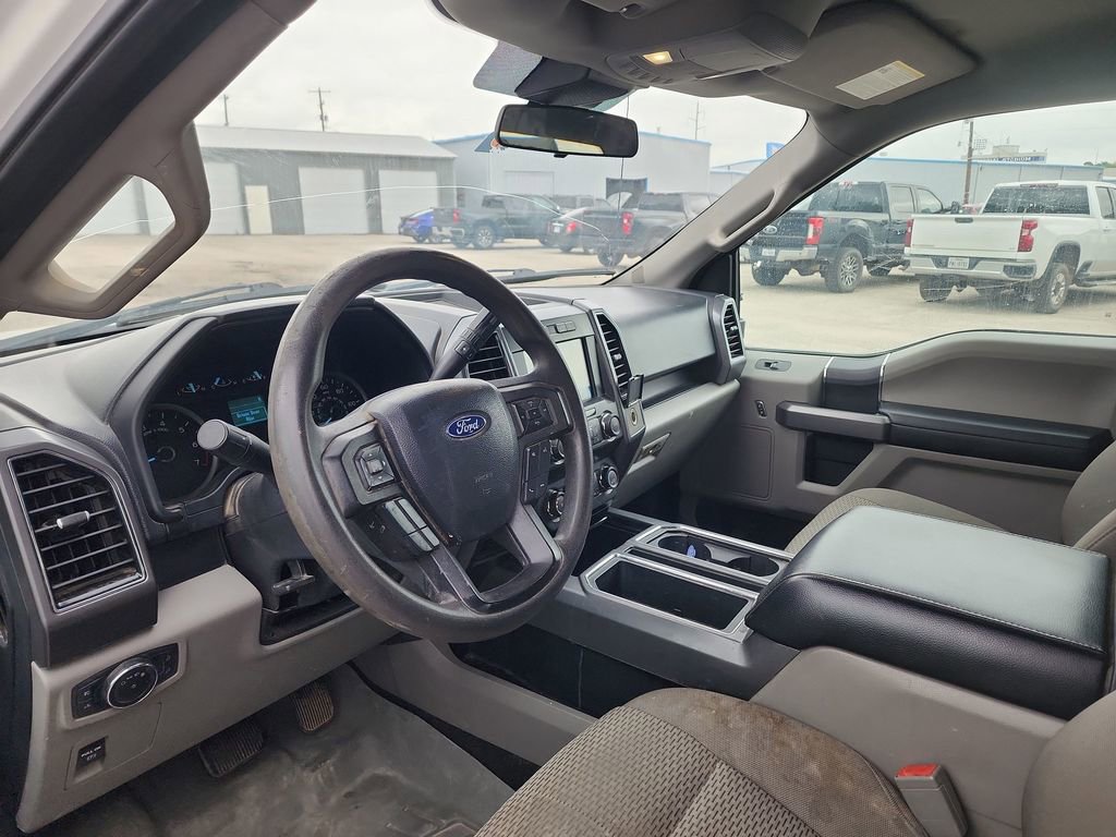 Used 2020 Ford F150 XLT image 10