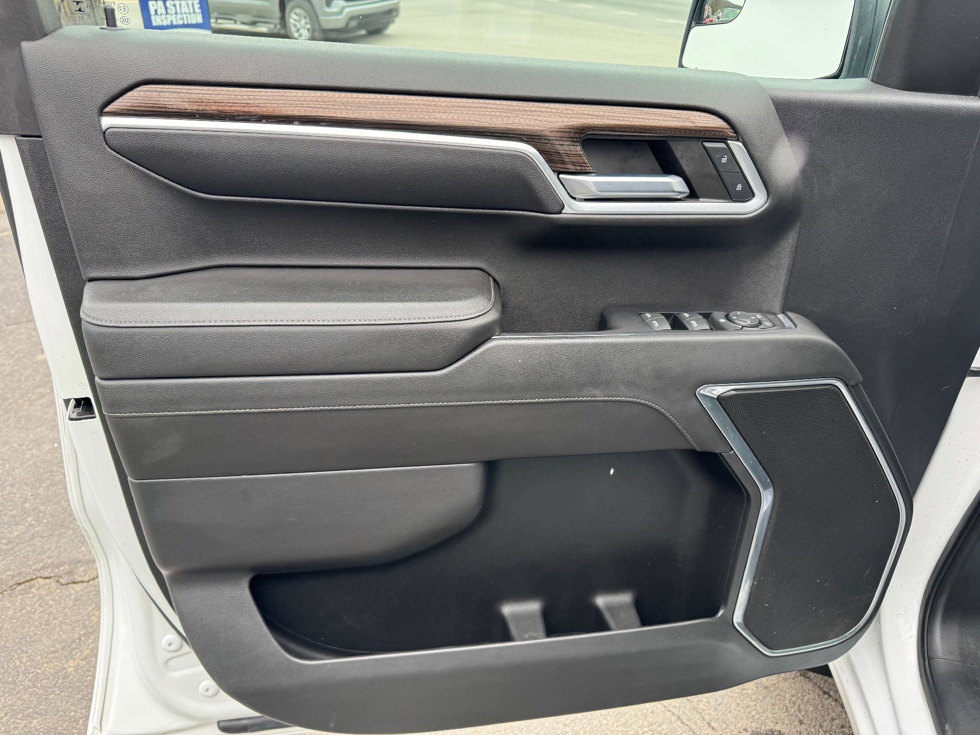 Used 2022 Chevrolet Silverado 1500 LT image 18