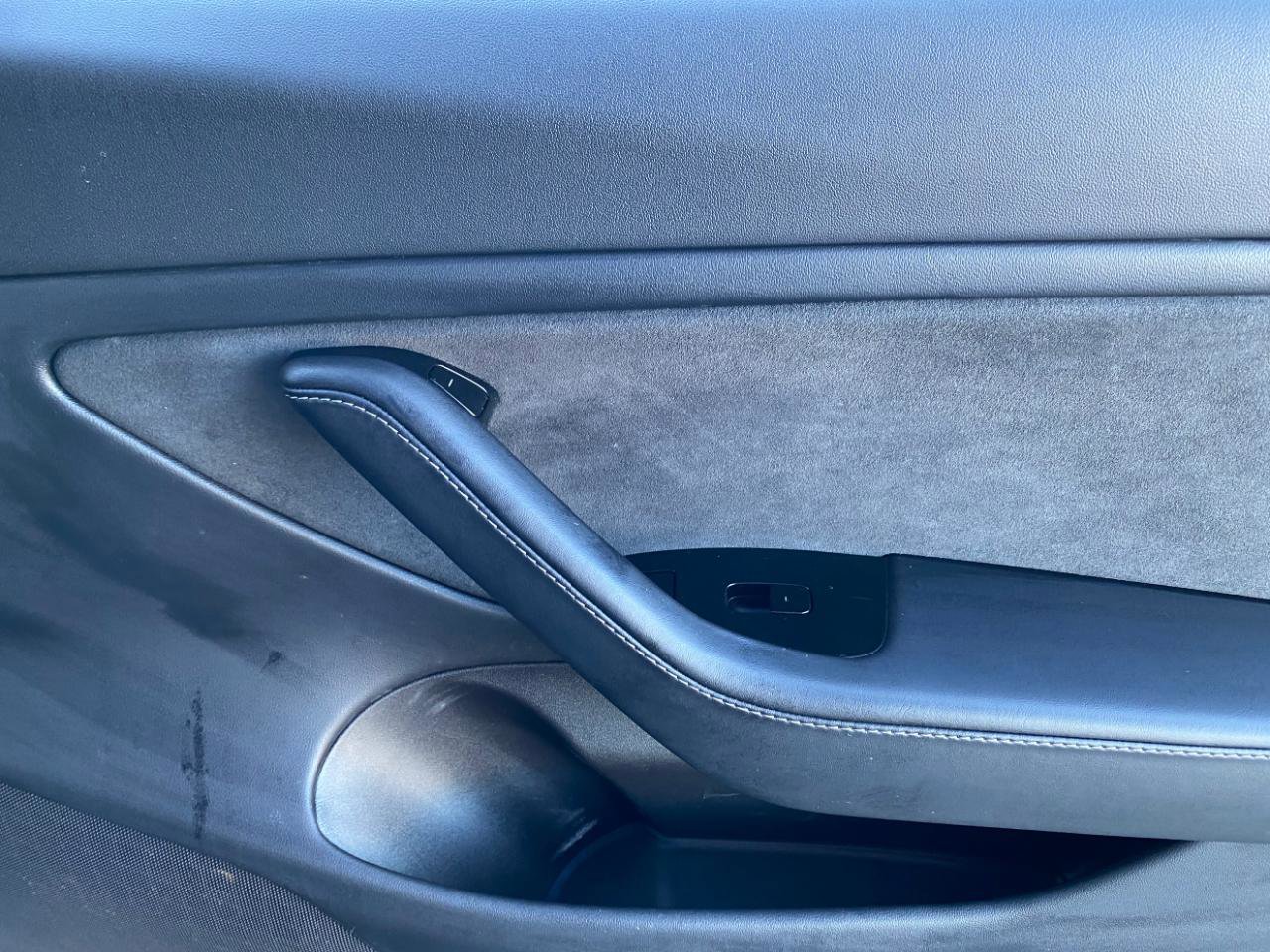 Used 2019 Tesla Model 3 Standard Range Plus image 37