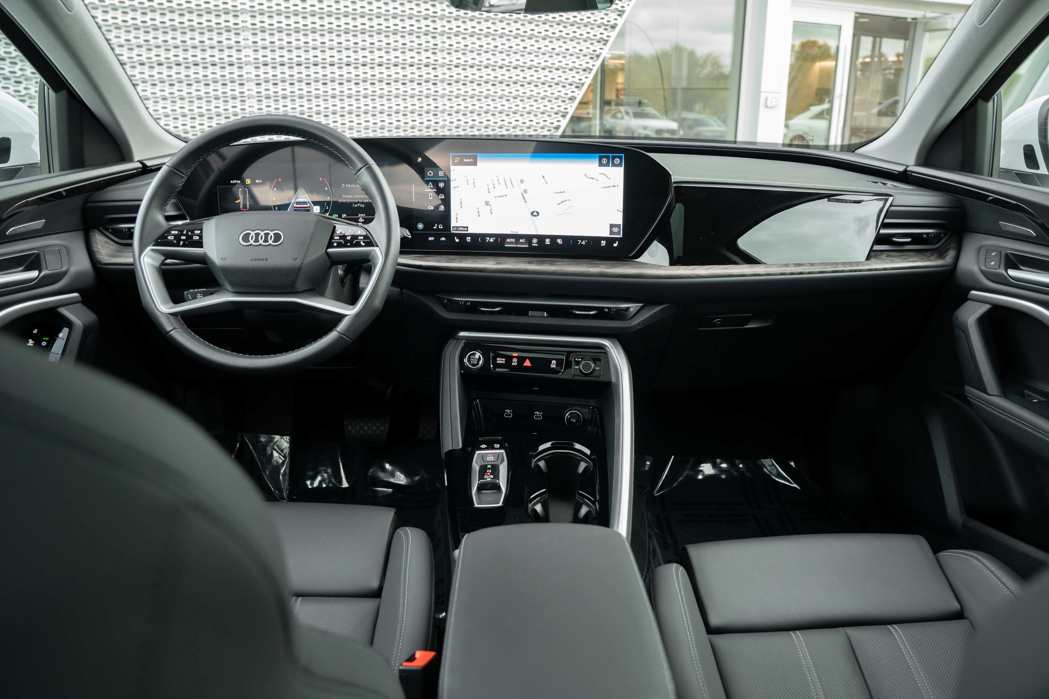 Certified 2025 Audi Q5 Premium AWD/4WD image 17