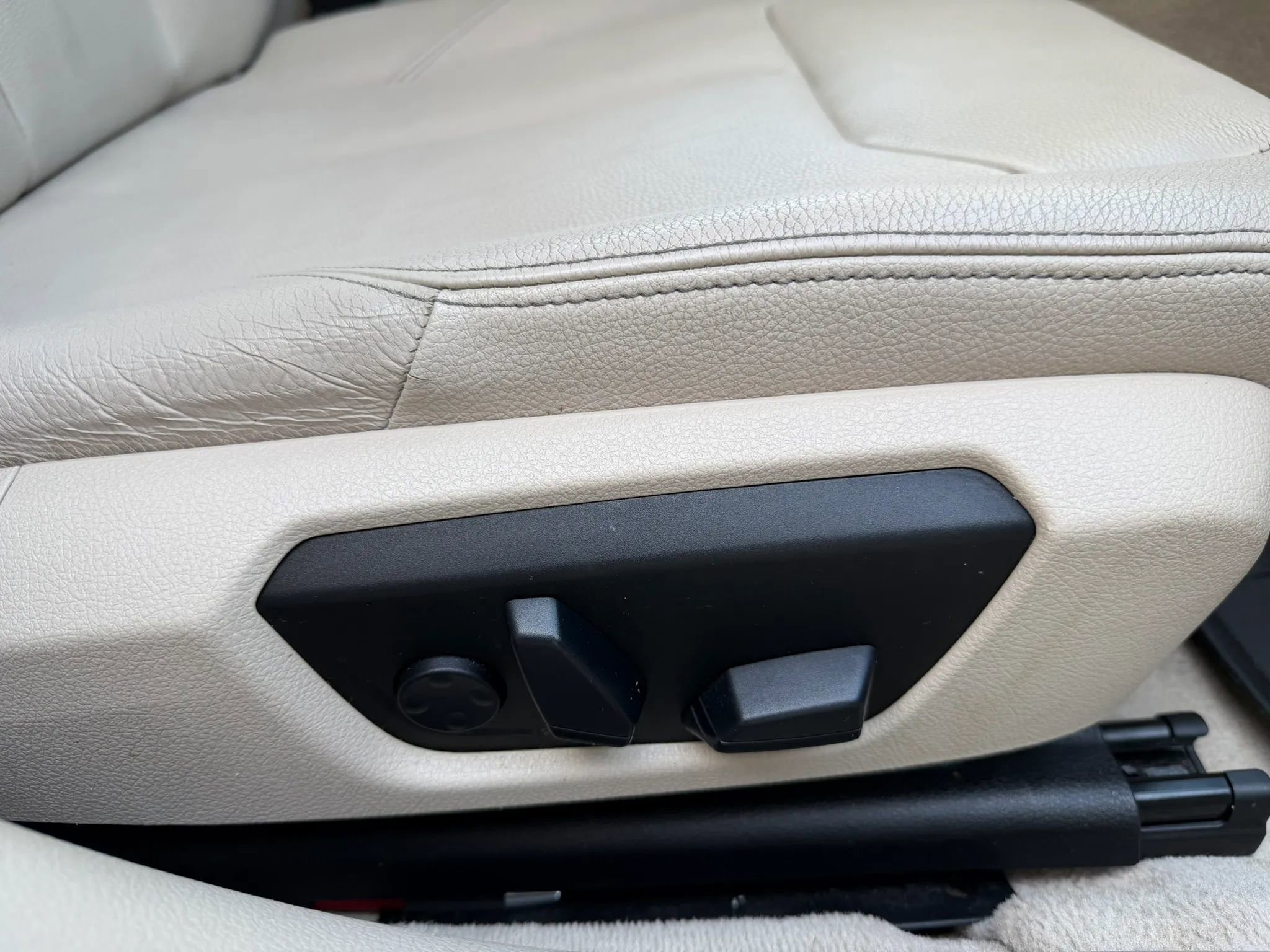 Used 2013 BMW 328i Sedan image 11