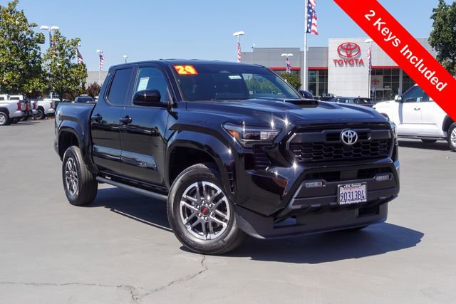 Certified 2024 Toyota Tacoma TRD Sport AWD/4WD image 2