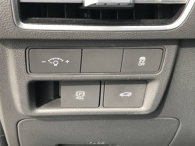 Used 2025 Hyundai Sonata SEL FWD image 35
