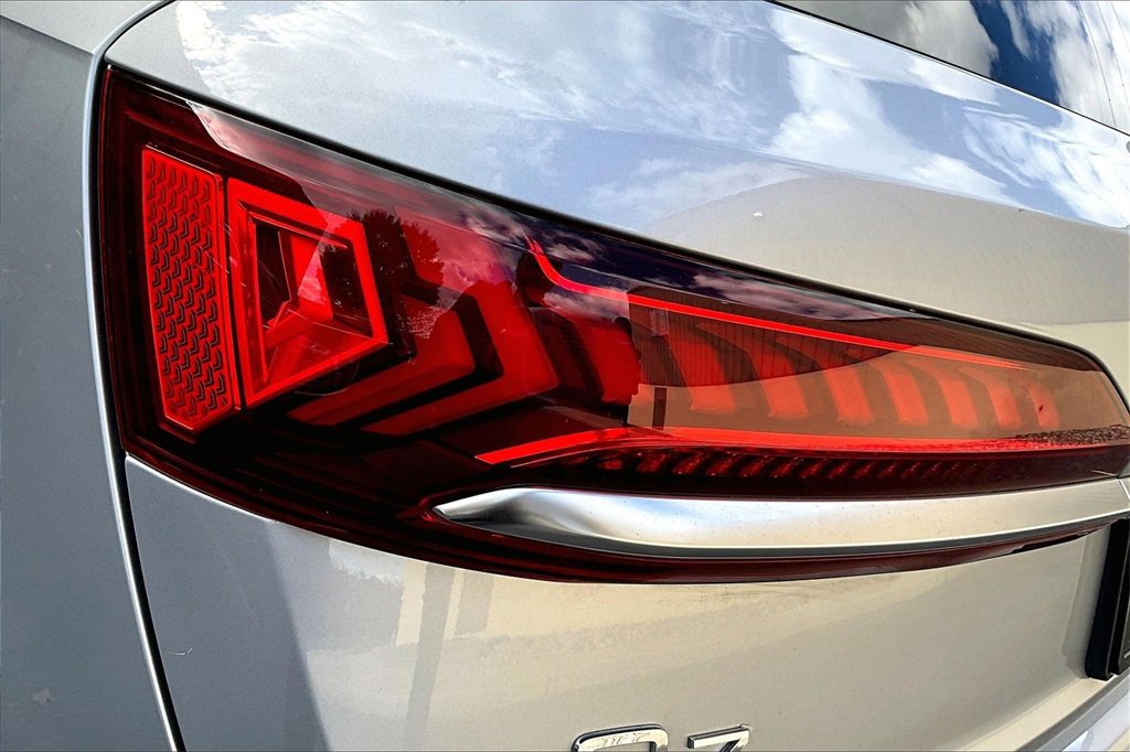 Used 2022 Audi Q7 3.0T Premium Plus w/ Premium Plus Package image 23