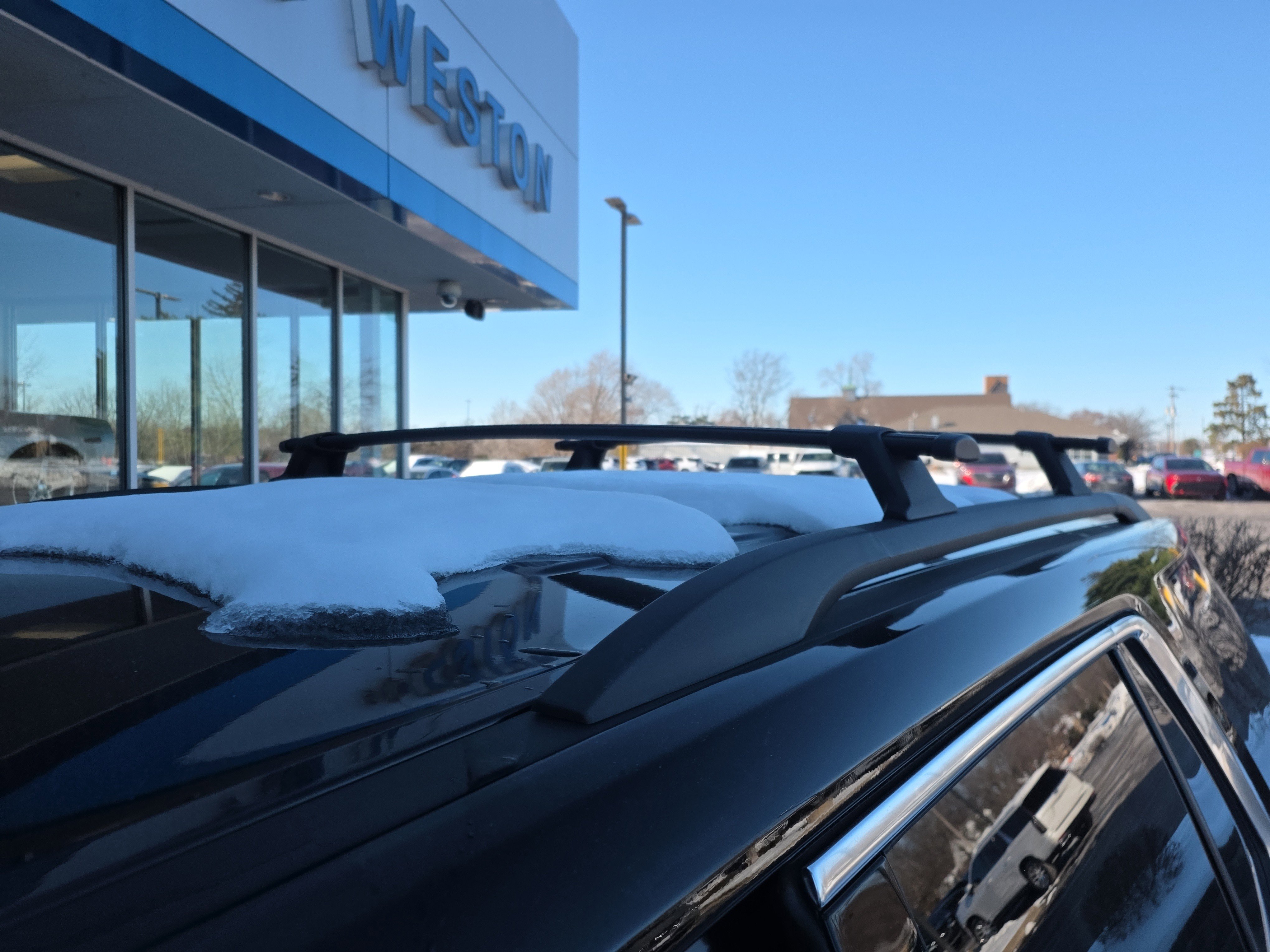 Used 2023 Chevrolet Traverse LT image 12