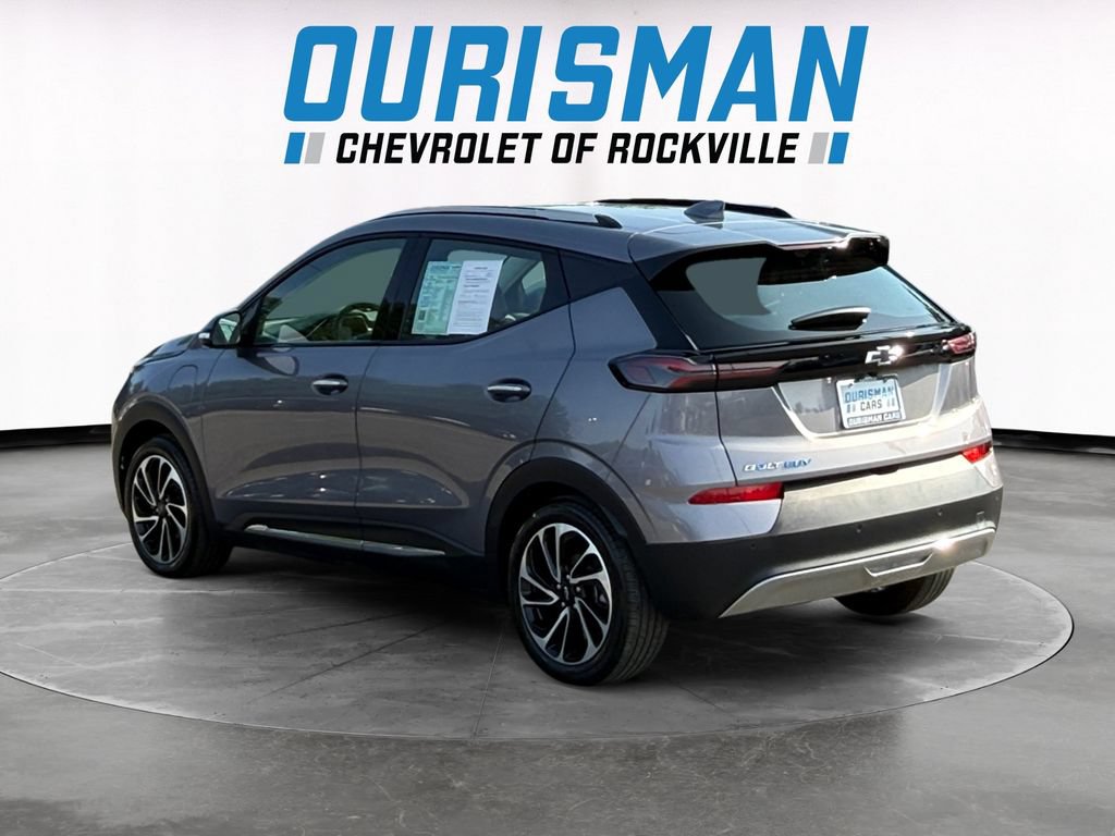 Used 2023 Chevrolet Bolt EUV Premier FWD image 4