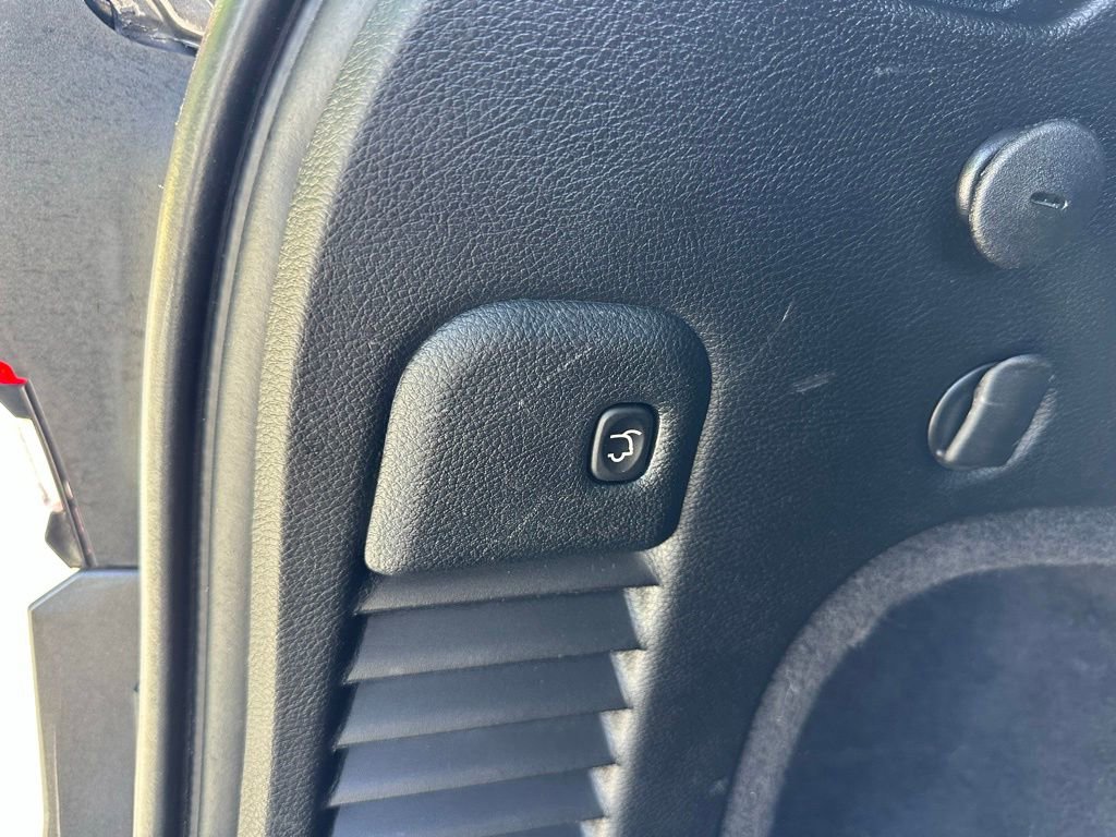 Used 2020 Jeep Grand Cherokee Altitude AWD/4WD image 41