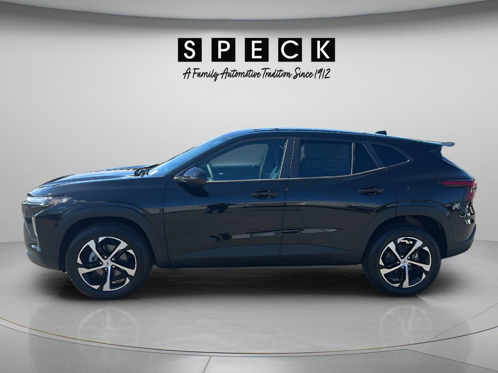 New 2026 Chevrolet Trax RS FWD image 2