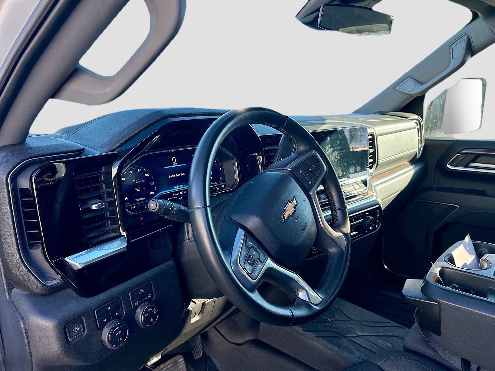 Used 2024 Chevrolet Silverado 2500 LT w/ Z71 Off-Road Package image 9