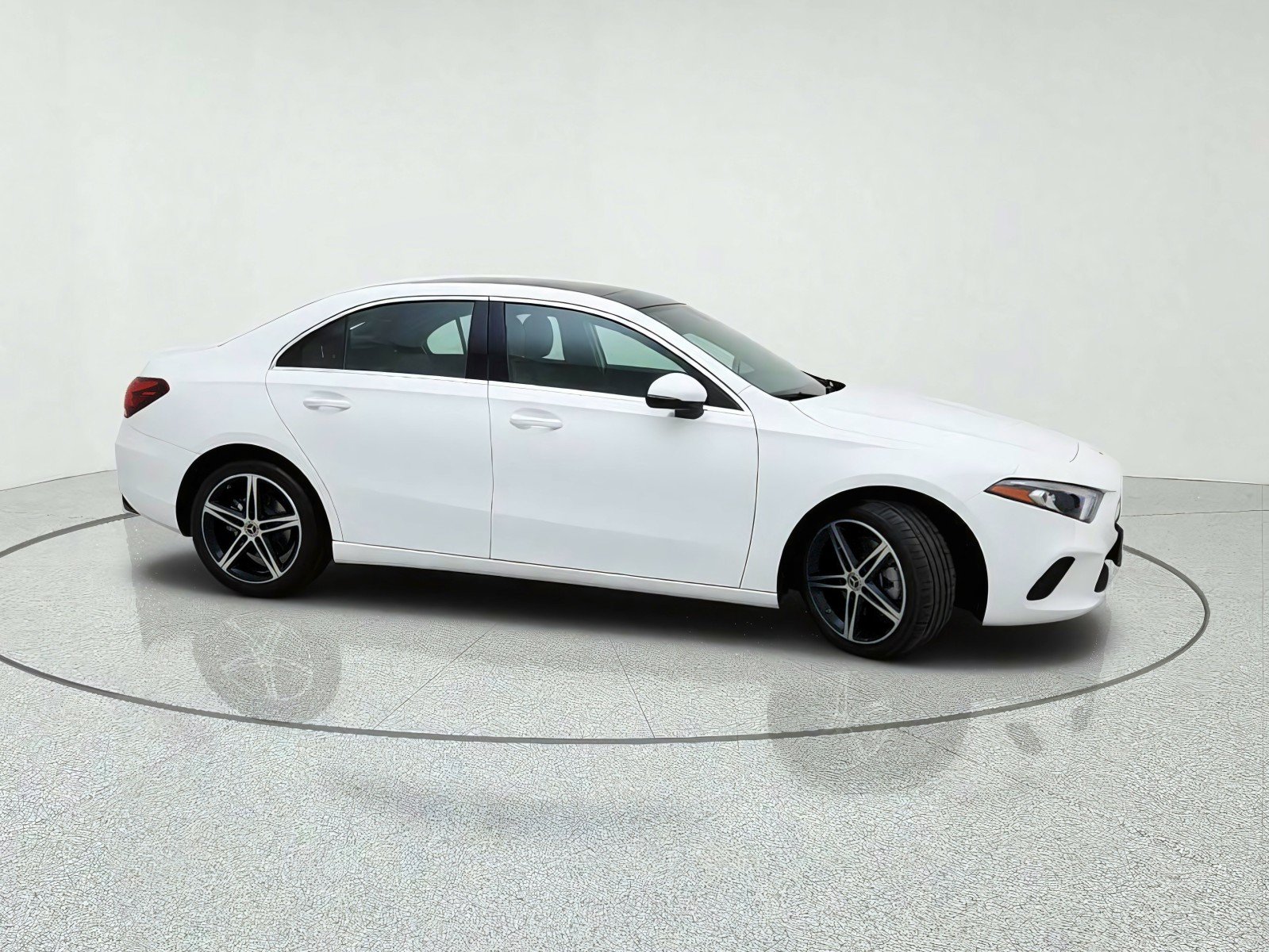 Used 2020 Mercedes-Benz A 220 image 6