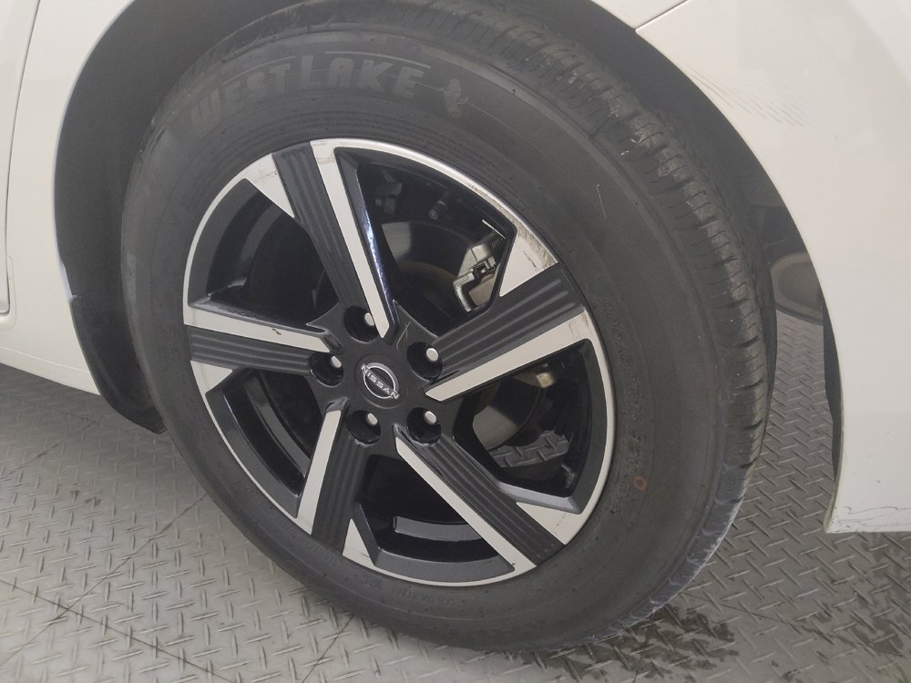 Used 2024 Nissan Sentra SV image 31
