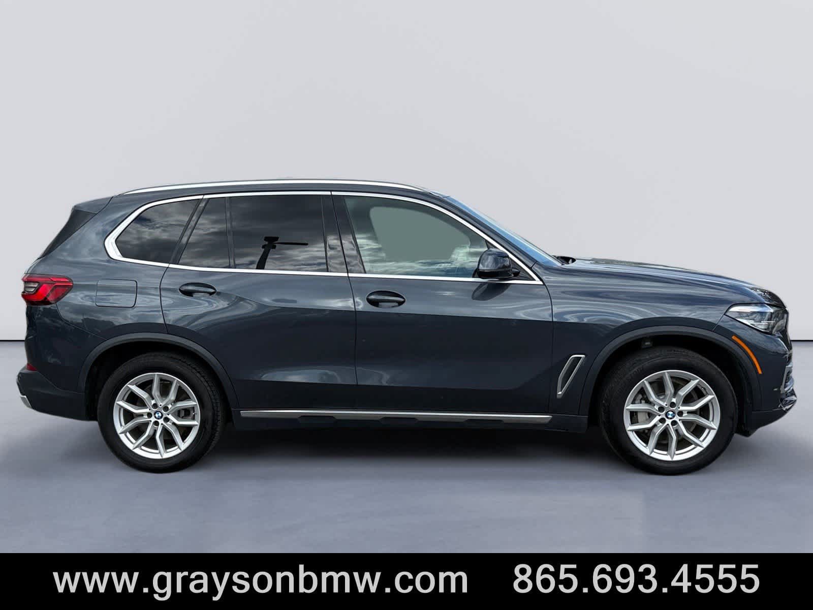Used 2019 BMW X5 xDrive40i w/ Convenience Package AWD/4WD image 2