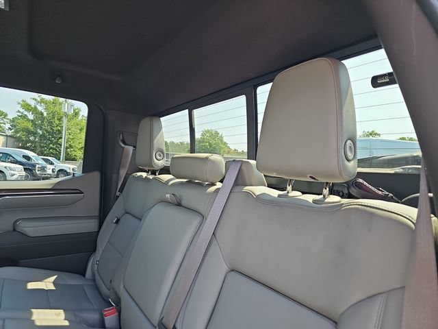 Used 2022 Chevrolet Silverado 1500 LT AWD/4WD image 16