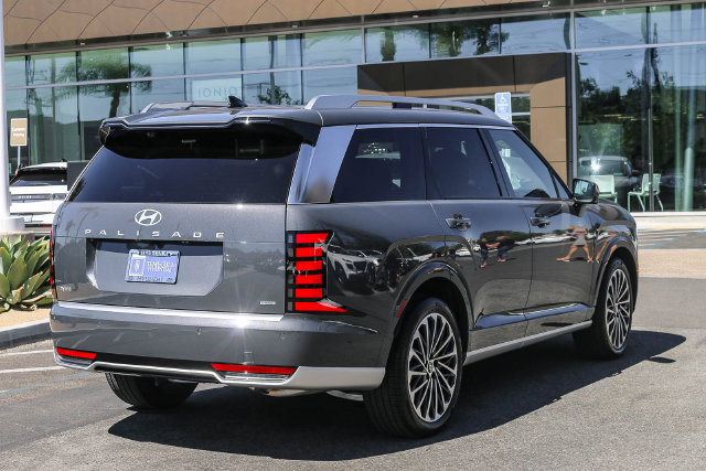 Certified 2026 Hyundai Palisade Calligraphy AWD/4WD image 10