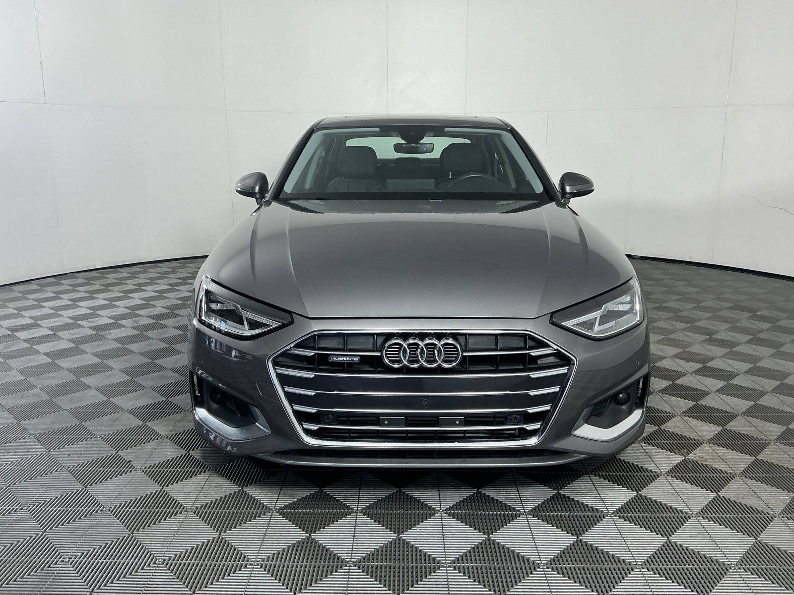 Used 2021 Audi A4 2.0T Premium AWD/4WD image 2