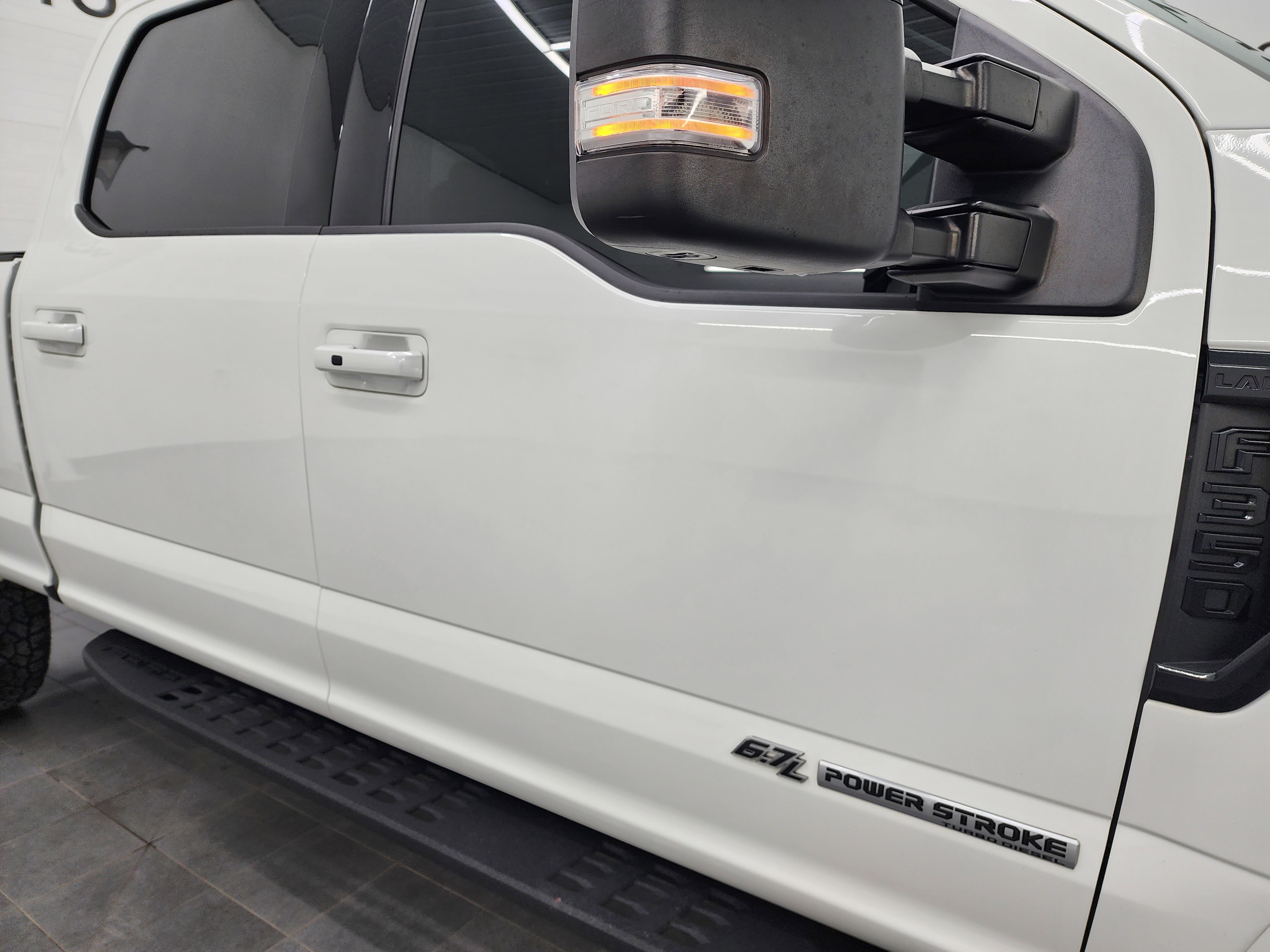 Used 2021 Ford F350 Lariat image 21