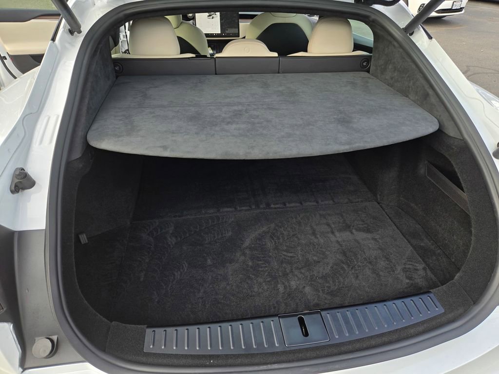 Used 2023 Tesla Model S Standard Range image 26