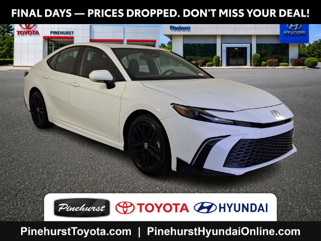 Used 2025 Toyota Camry SE w/ Convenience Package
