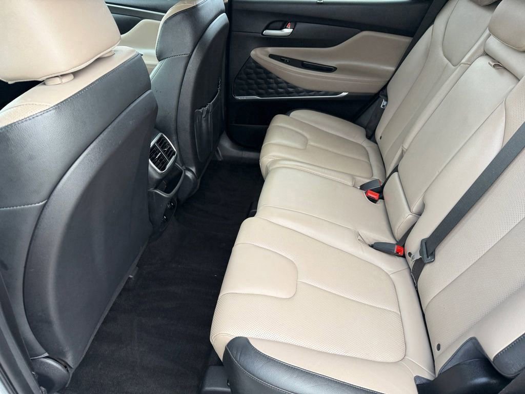 Used 2020 Hyundai Santa Fe SEL image 11
