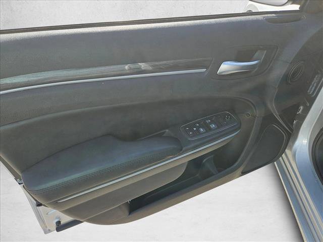 Used 2021 Chrysler 300 Touring w/ Sport Appearance Package image 14