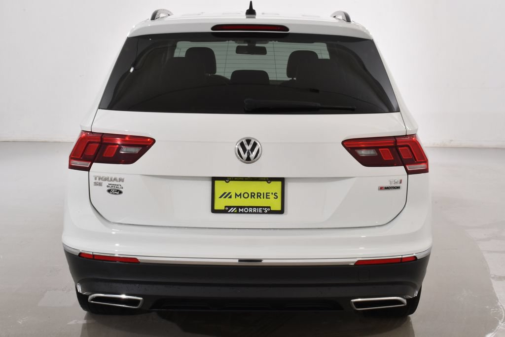 Used 2018 Volkswagen Tiguan SE w/ 18" Alloy Wheels Package AWD/4WD image 13
