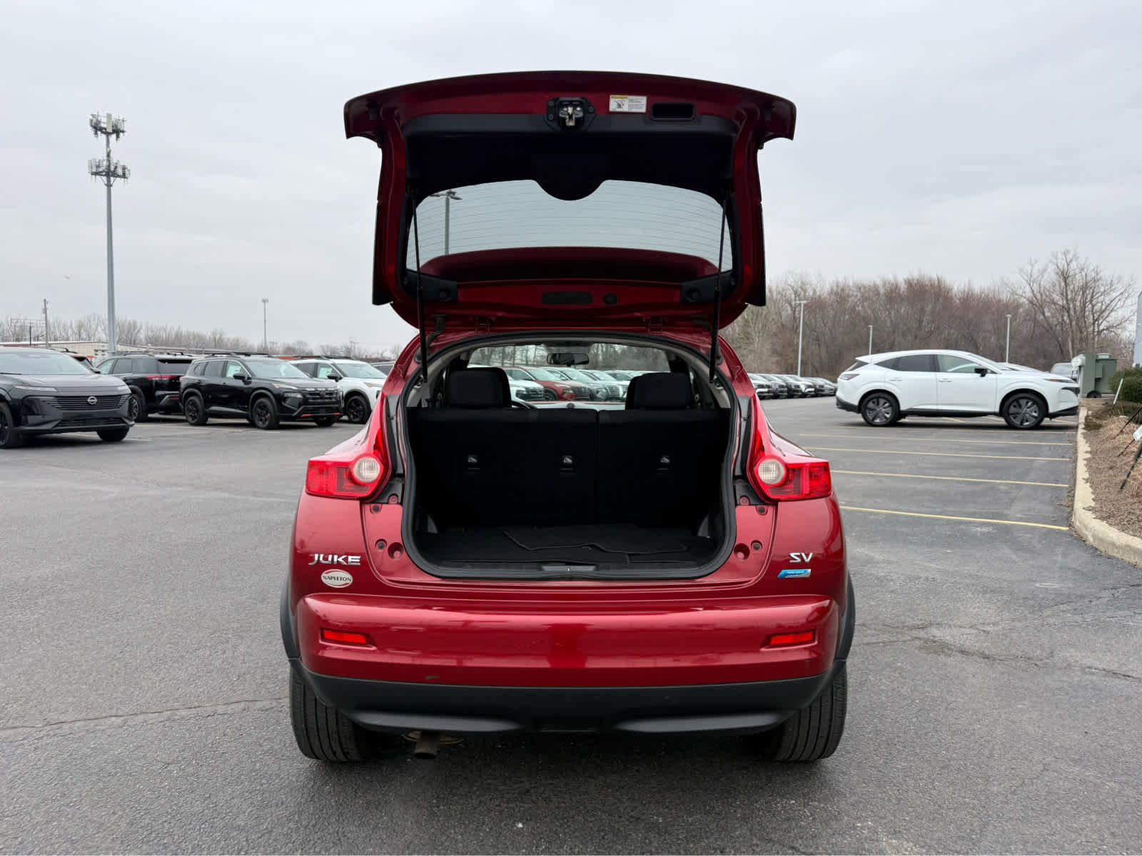 Used 2013 Nissan Juke SV image 7