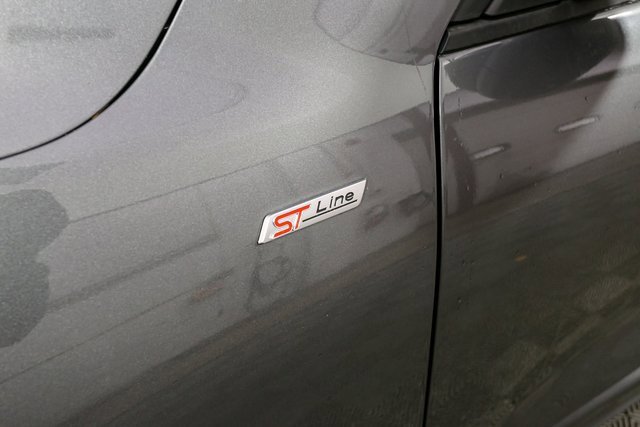 Used 2023 Ford Escape ST-Line w/ Tech Pack #1 image 7