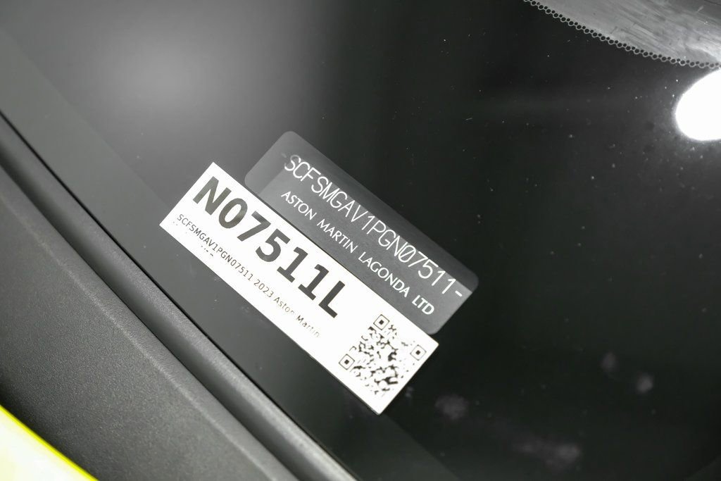 Used 2023 Aston Martin V12 Vantage RWD image 53