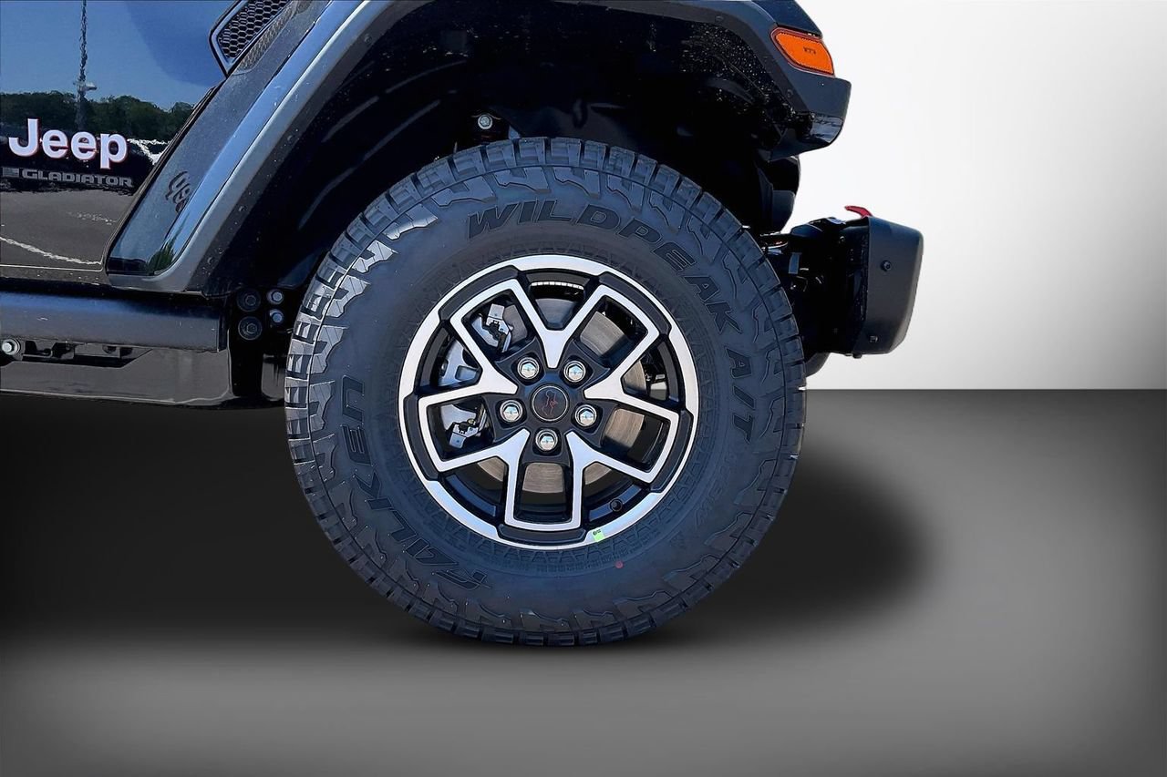 New 2026 Jeep Gladiator Rubicon AWD/4WD image 32