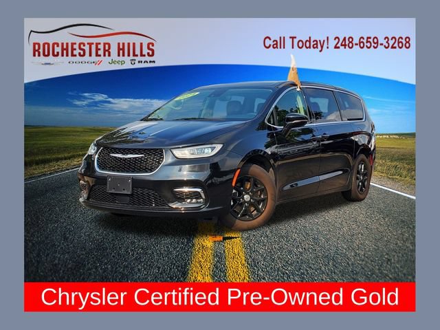 Used 2024 Chrysler Pacifica Touring-L