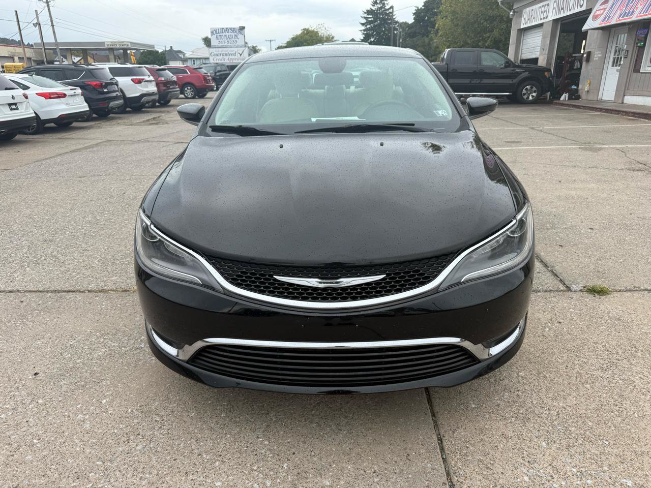 Used 2015 Chrysler 200 Limited FWD image 3