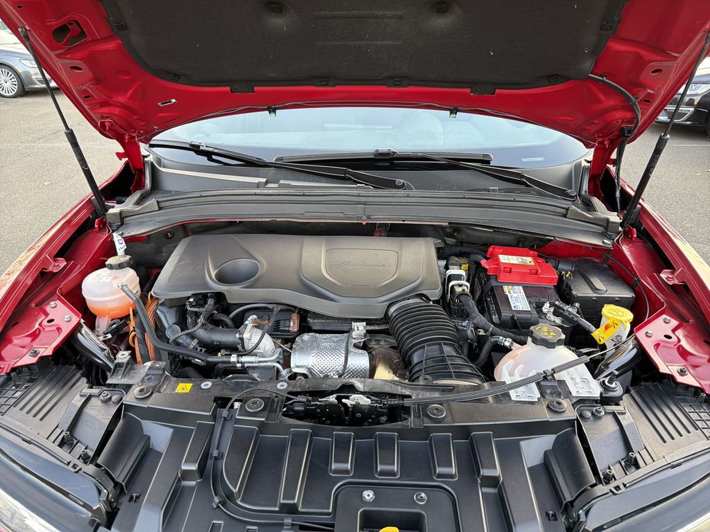 Used 2024 Alfa Romeo Tonale Veloce image 34