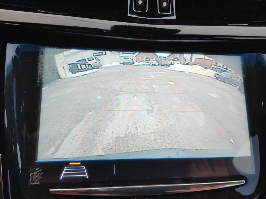 Used 2018 Cadillac CTS Luxury image 21