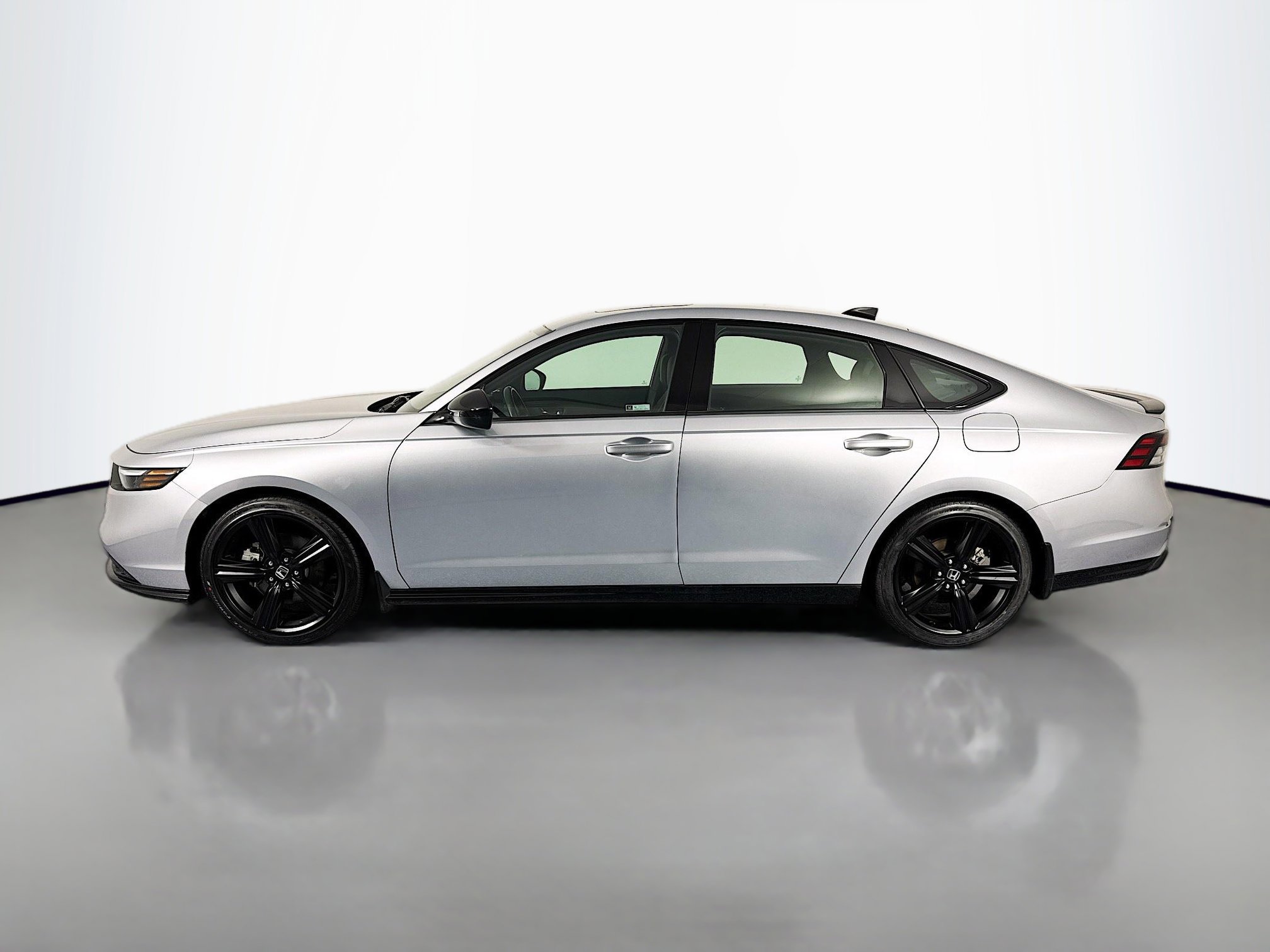 Certified 2024 Honda Accord Sport image 8