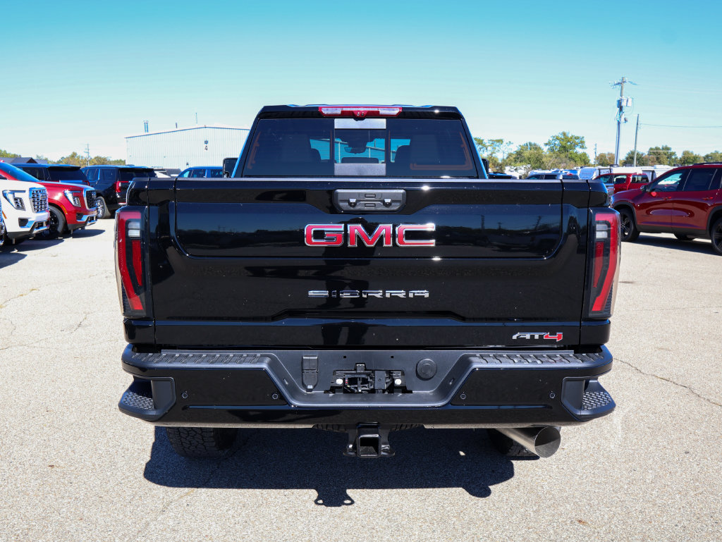 New 2026 GMC Sierra 2500 AT4 w/ AT4 Premium Plus Package AWD/4WD image 4